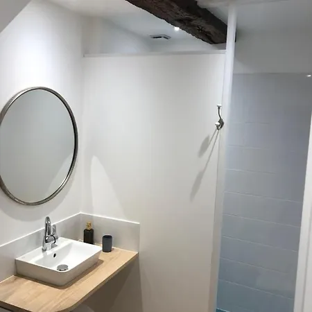 Pansiyon La Conquise Conques-en-Rouergue